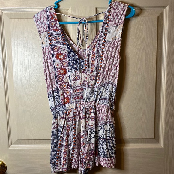 Romper - Picture 2 of 2